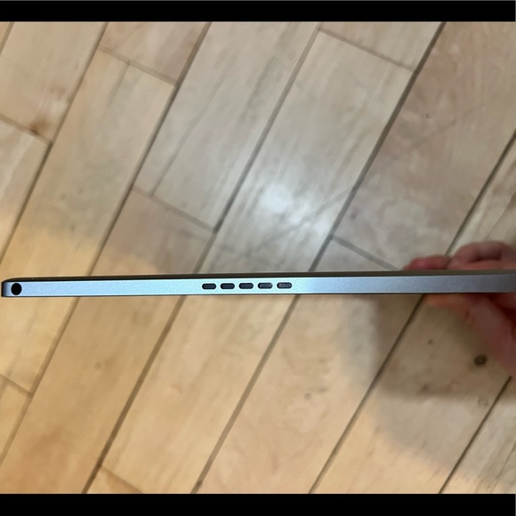 Google Pixel C 64GB, Wi-Fi, 10.2inch - Silver - Picture 5 of 15